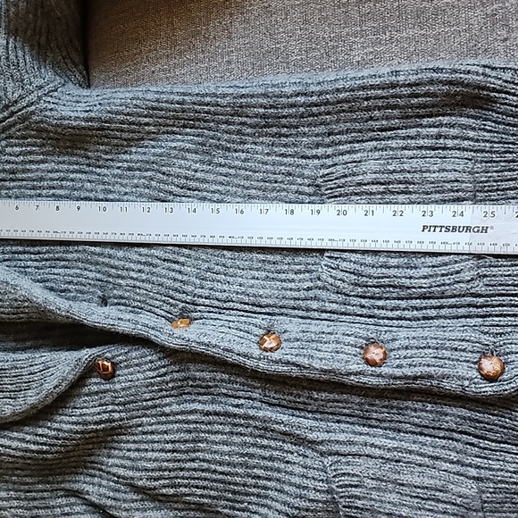 Pringle of Scotland Ribbed Wool Shawl Collar Cardigan | Heritage Button Sweater - Picture 9 of 9